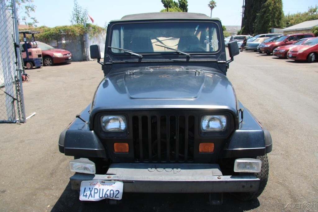 1988 Jeep Wrangler - photo 8