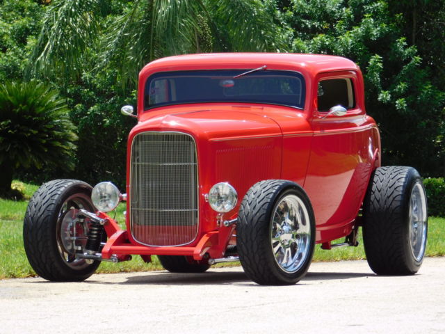 BE BOP BODY BEAUTIFUL TORCH RED TCI CHASSIS VINTAGE A/C BIG $$ BUILD 1932 Ford Three Window Highboy Coupe