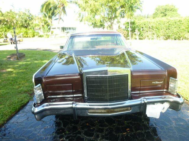 1977 Lincoln Continental Continental - photo 2