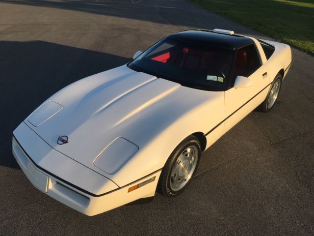 Beautiful '80's Vette with 48k miles! 1988 Chevrolet Corvette COUPE