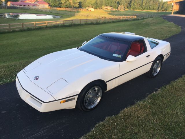 1988 Chevrolet Corvette COUPE - photo 2