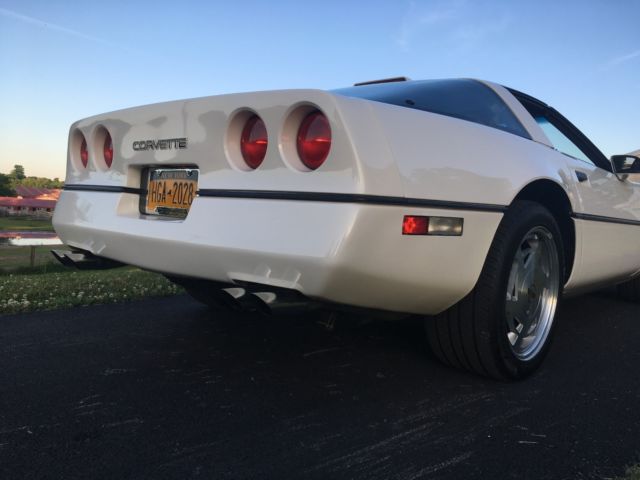 1988 Chevrolet Corvette COUPE - photo 8