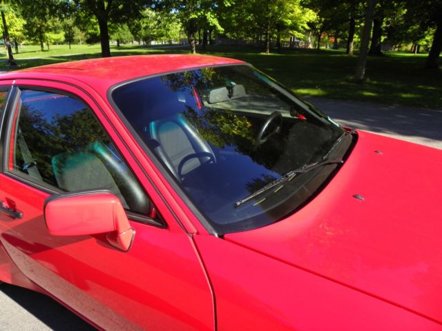 1986 Porsche 944 2-Door Coupe - photo 4