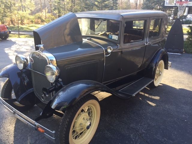 1930 Ford Model A Blindback Sedan - photo 4