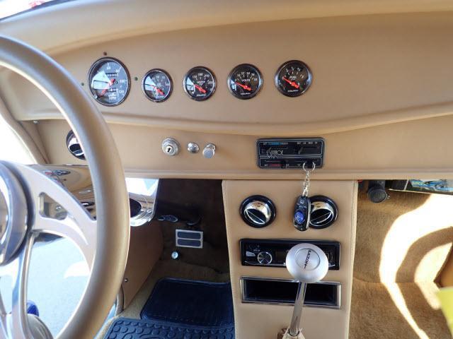 1932 Ford coupe - photo 10