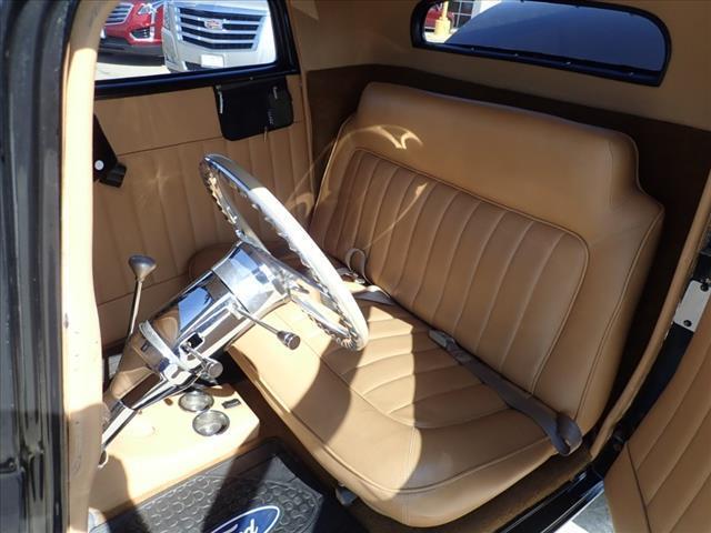 1932 Ford coupe - photo 12