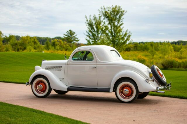 1935 Ford Model 48 - photo 2