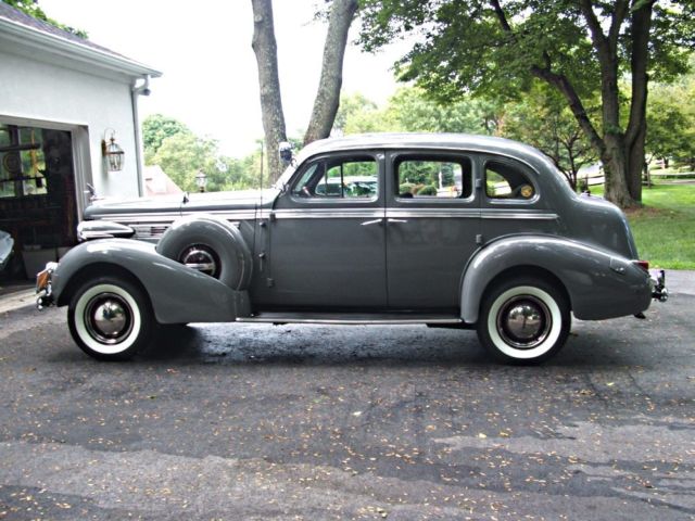1938 Buick Century Series 60 - photo 2