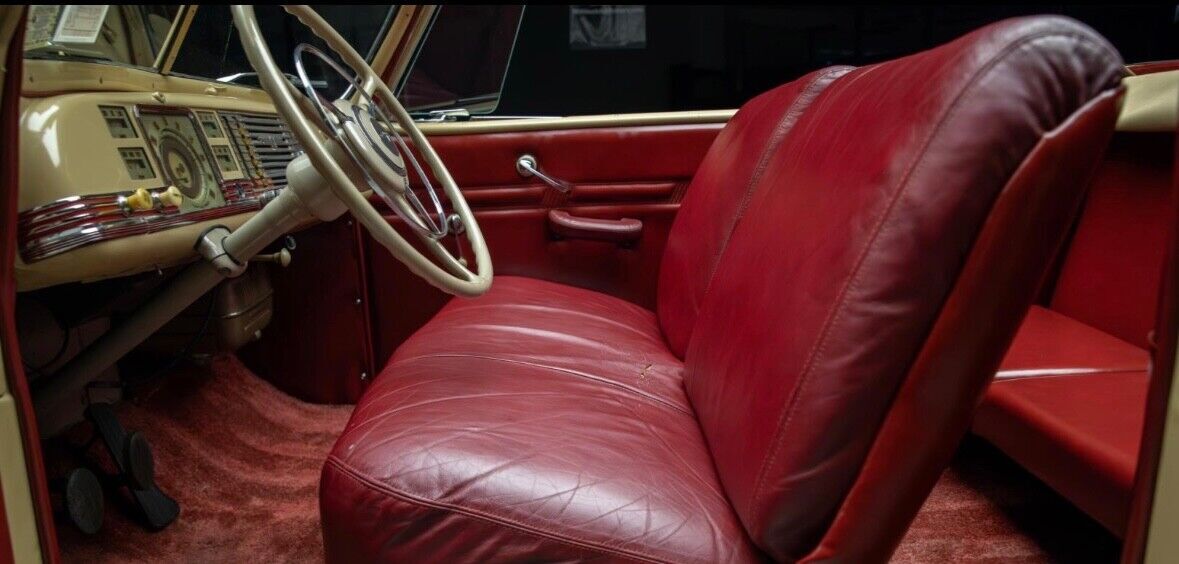 1940 Dodge Styleline Deluxe Deluxe Convertible - 1 of 2100 - High Quality Resto - photo 9