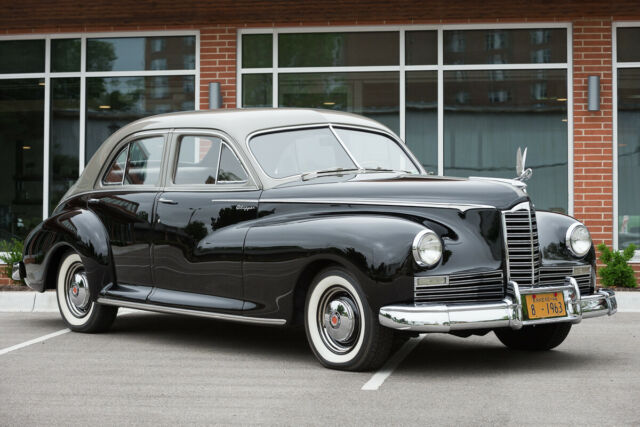 BEAUTIFUL 1946 Packard Clipper 1682 Touring Sedan! MUST SEE, SHOW CONDITION!!!!! 1946 Packard Clipper