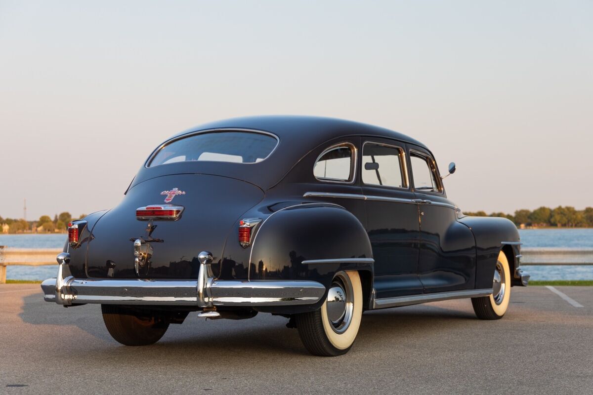 1947 Chrysler Windsor Windsor Limousine Restored - Extremely Rare - Must See!! - photo 9