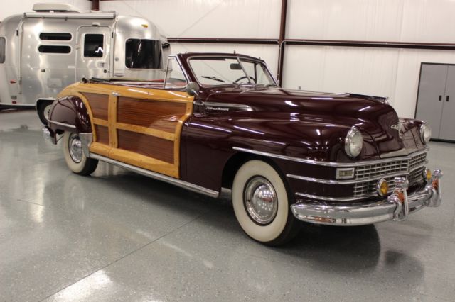 1948 Chrysler Town & Country Woodie - photo 4