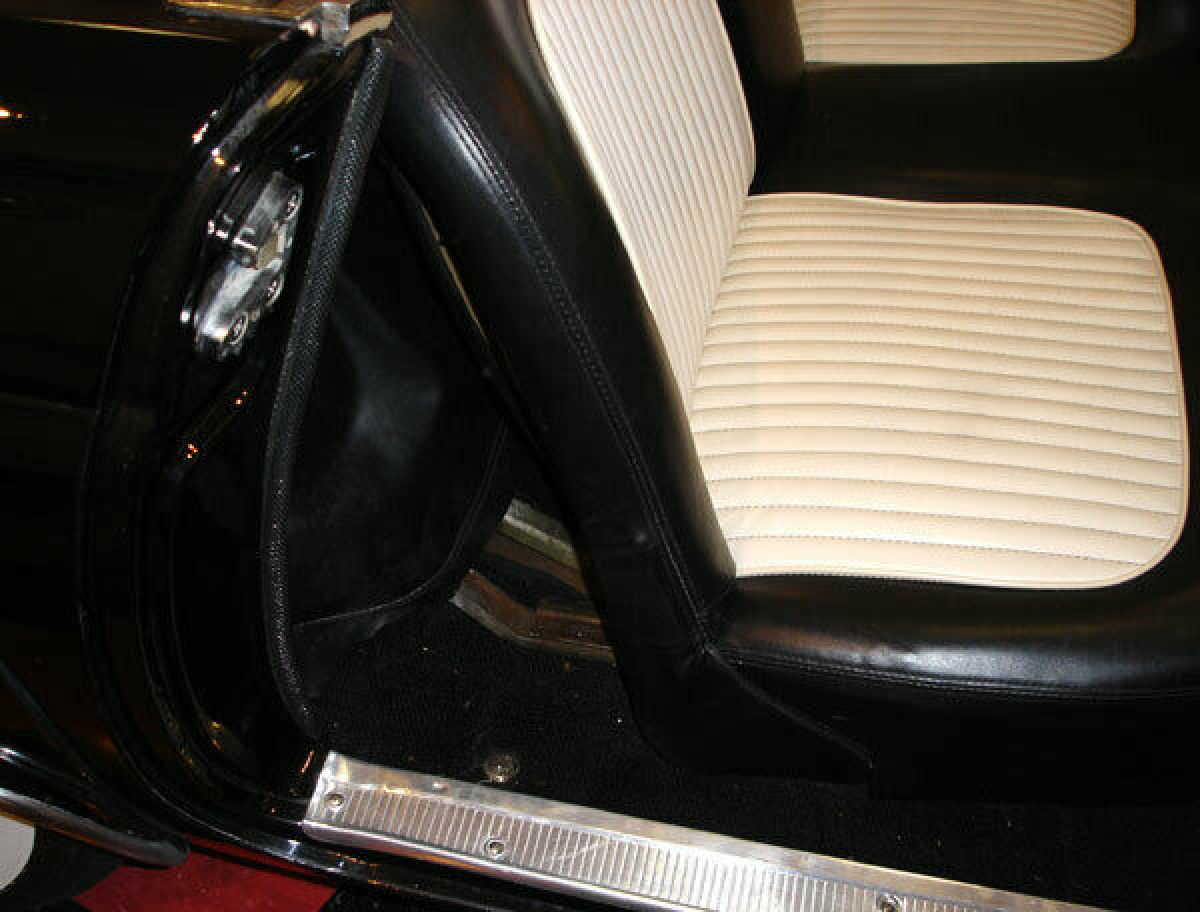 1955 Ford Thunderbird Black with Black and White interior - photo 13