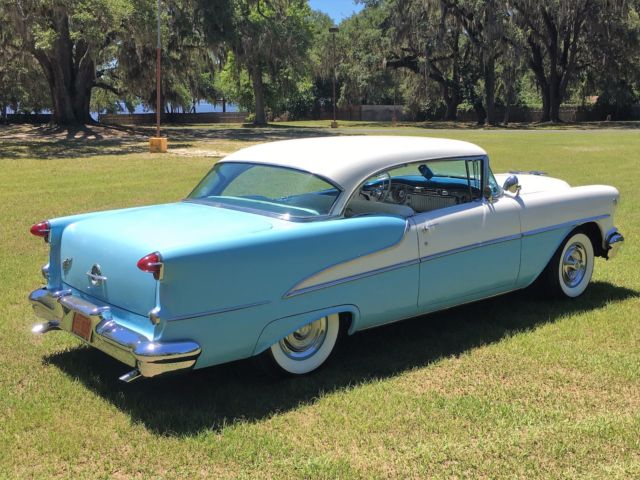 1955 Oldsmobile Super 88 2 Door Hardtop - photo 5