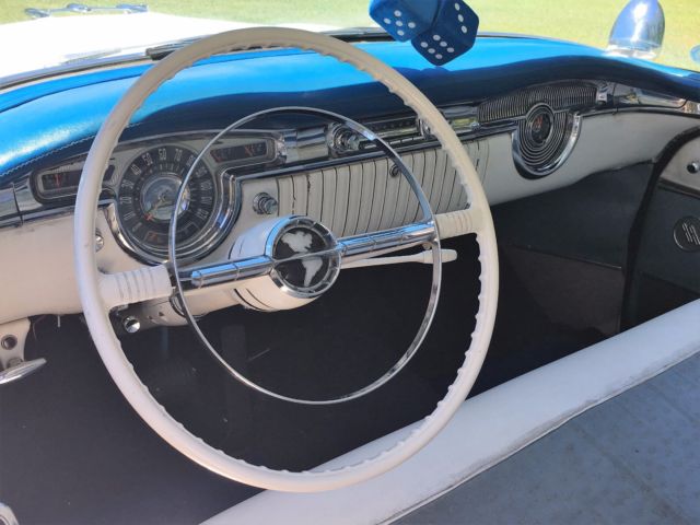 1955 Oldsmobile Super 88 2 Door Hardtop - photo 8