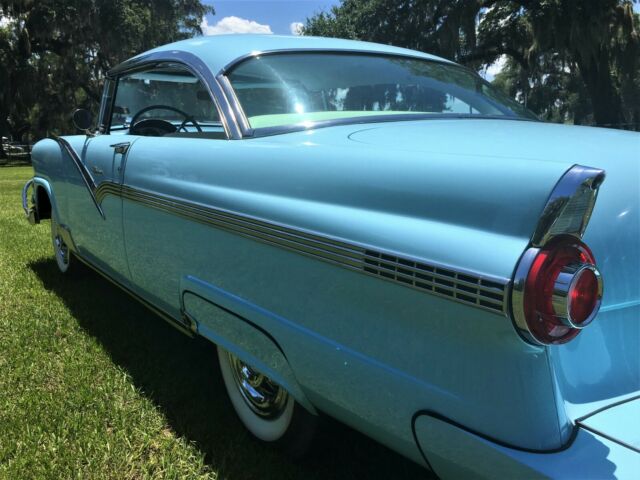 1956 Ford Fairlane 2 Door Hardtop - photo 8