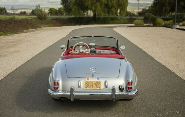 1956 Mercedes-Benz SL-Class 190SL Roadster - photo 4