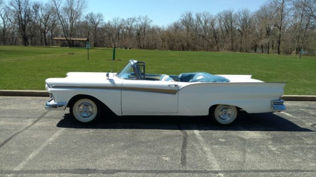 1957 Ford Fairlane Sunliner - photo 8
