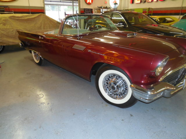 1957 Ford Thunderbird - photo 4