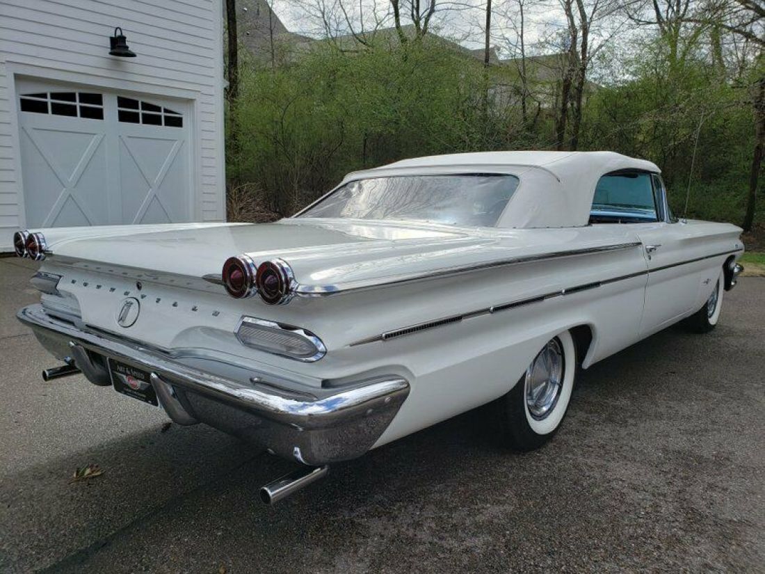 1960 Pontiac Bonneville - photo 2
