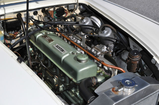 1964 Austin Healey 3000 MKIII, Series BJ8 - IMMACULATE SHOW WINNER! - photo 4