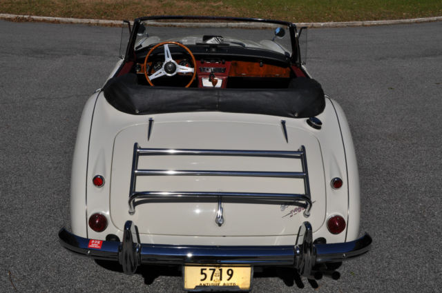 1964 Austin Healey 3000 MKIII, Series BJ8 - IMMACULATE SHOW WINNER! - photo 6