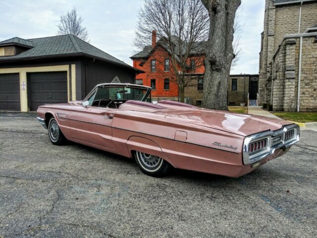 1965 Ford Thunderbird CONVERTIBLE ROADSTER GORGEOUS - photo 6