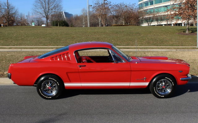 1965 Ford Mustang GT - photo 4