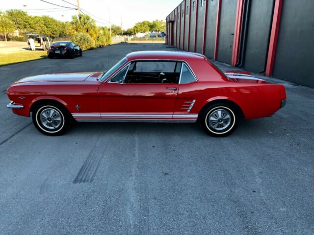 1966 Ford Mustang - photo 11