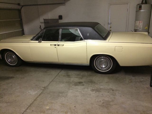 1966 Lincoln Continental - photo 2