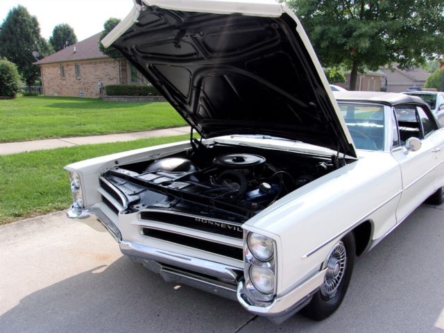 1966 Pontiac Bonneville Convertible 389 V8 Beautiful Condition - photo 10