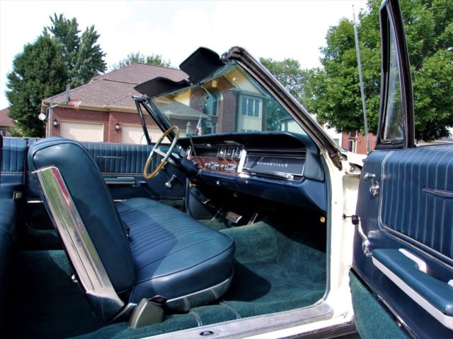 1966 Pontiac Bonneville Convertible 389 V8 Beautiful Condition - photo 12