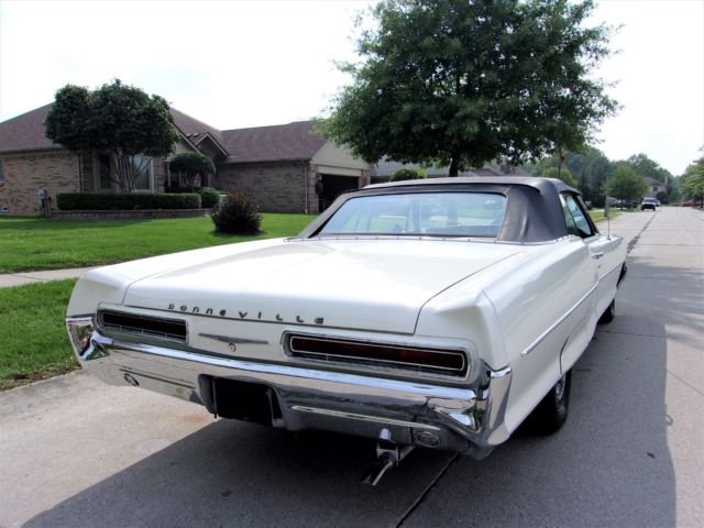 1966 Pontiac Bonneville Convertible 389 V8 Beautiful Condition - photo 4