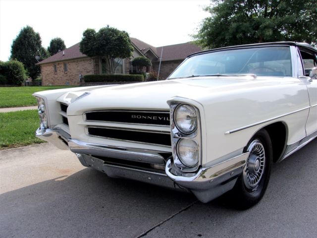 1966 Pontiac Bonneville Convertible 389 V8 Beautiful Condition - photo 8