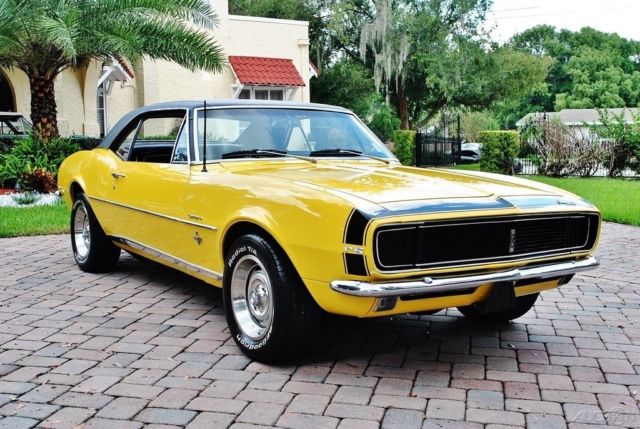 Beautiful 1967 Chevrolet Camaro RS 4 Speed 327 V-8 EdelBrock Intake,Must be seen 1967 Chevrolet Camaro Beautiful and rare RS Camaro Coupe