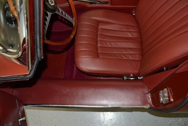 1967 Jaguar E-Type - photo 12