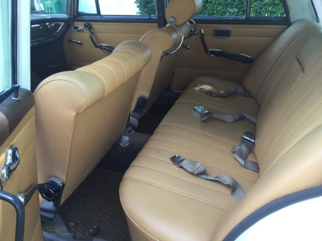 1967 Mercedes-Benz 200-Series - photo 9