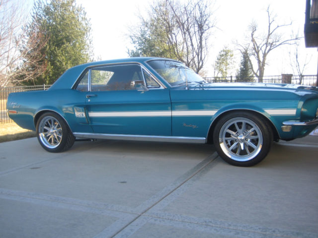 Beautiful 1968 Mustang GT/CS tribute 1968 Ford Mustang