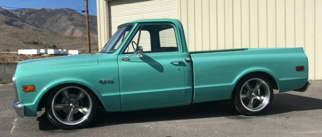 1970 Chevrolet C-10 - photo 2
