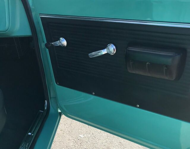 1970 Chevrolet C-10 - photo 8