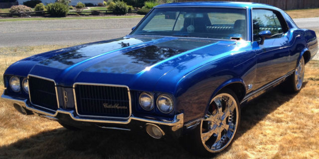 Beautiful 1971 Oldsmobile Cutlass Supreme Hardtop Holiday Coupe 1971 Oldsmobile Cutlass