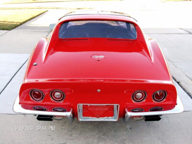 1972 Chevrolet Corvette red 454 V8 / 4 SPEED - BOTH TOPS - photo 5