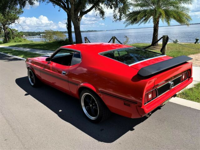 1972 Ford Mustang 2 Door Fastback - photo 2