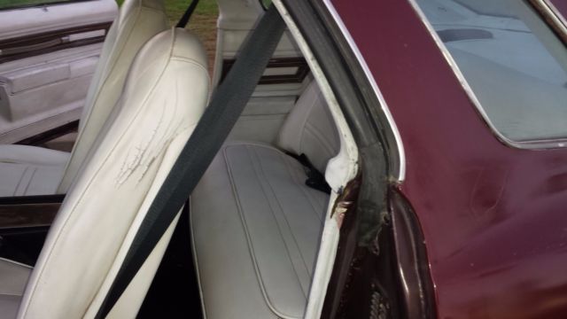 1975 Pontiac Grand LeMans -- - photo 10