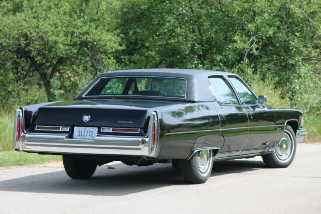 1976 Cadillac Fleetwood - photo 7