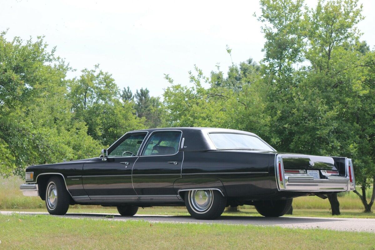 1976 Cadillac Fleetwood - photo 4