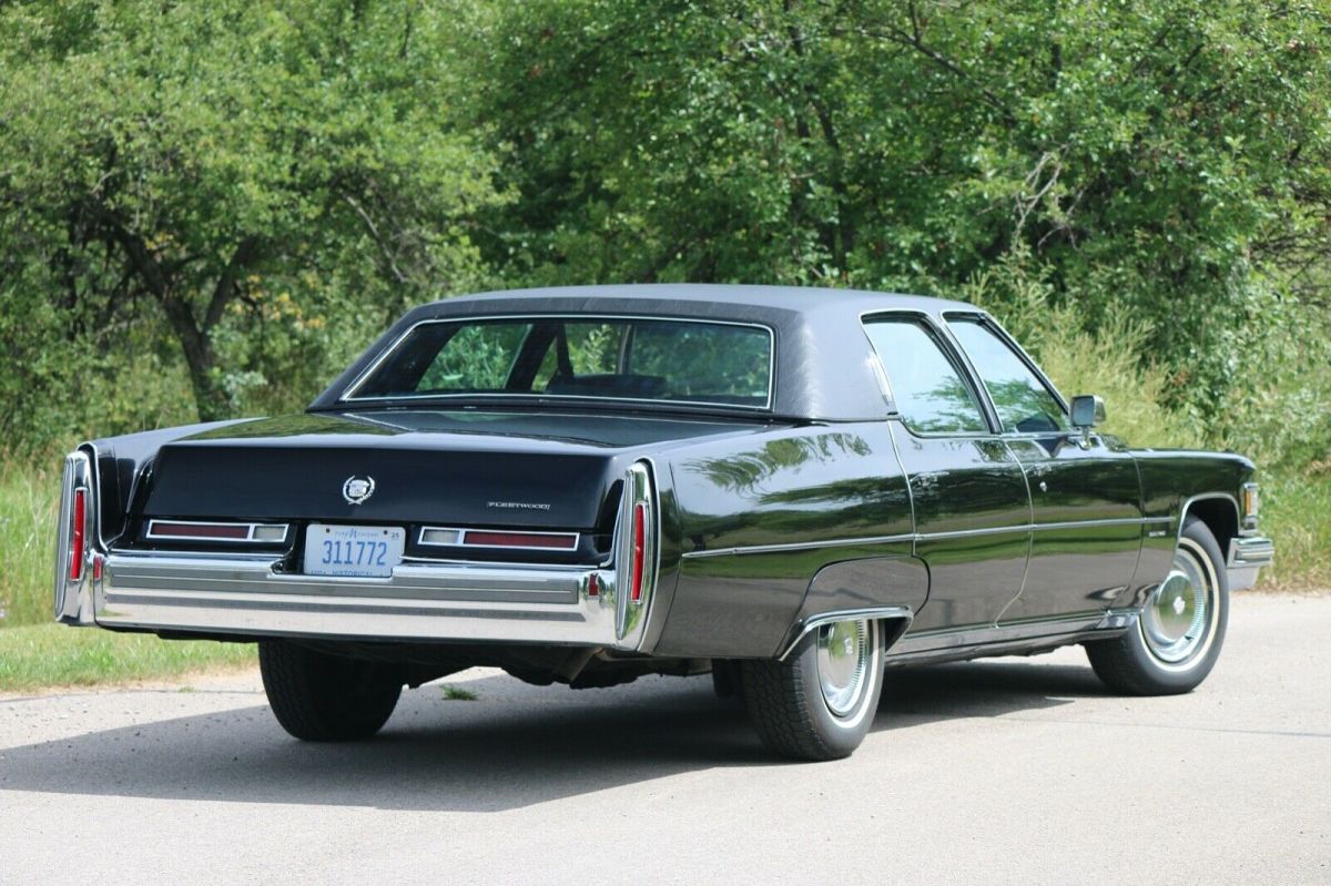 1976 Cadillac Fleetwood - photo 7