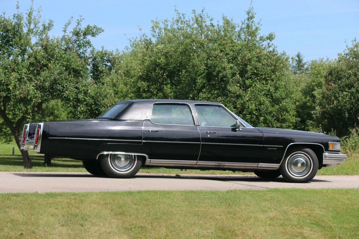 1976 Cadillac Fleetwood - photo 8