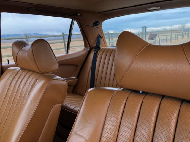 1976 Mercedes-Benz 400-Series SEL - photo 3