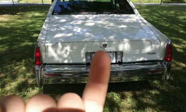 1977 Cadillac DeVille D'Elegance - photo 7